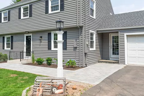 114 Boulter Rd, Wethersfield, CT 06109