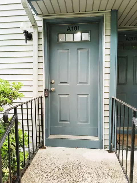 21 Prospect Ave #A101, Norwalk, CT 06850