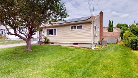 35 Cianci Rd, New Britain, CT 06053
