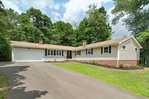 139 Sleeping Giant Dr, Hamden, CT 06518