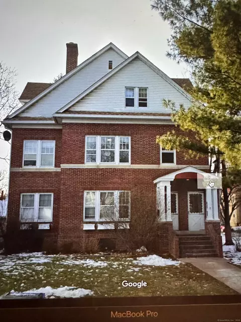 17 Maplewood Ave, West Hartford, CT 06119