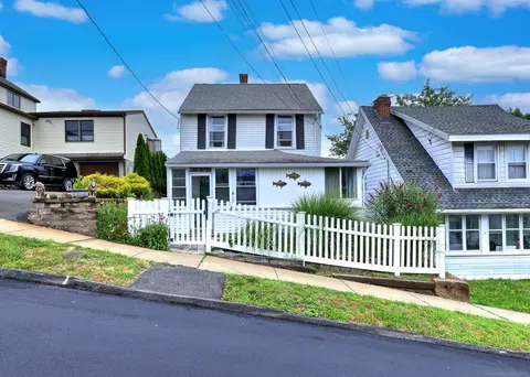 81 Dawson Ave, West Haven, CT 06516