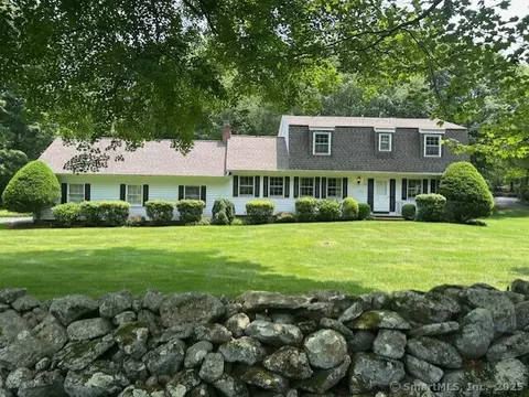 147 Beers Rd, Easton, CT 06612