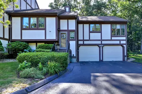 690 Forest Rd #394, West Haven, CT 06516