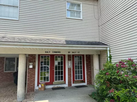 20 Daly St #2C, Stamford, CT 06902