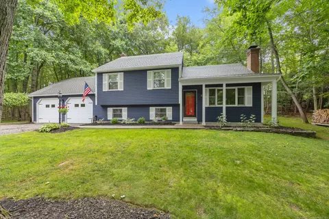 46 Twin Oak Farm Rd, Wallingford, CT 06492