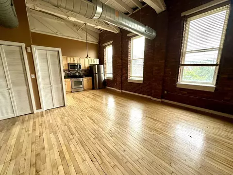 325 Lafayette St #3303, Bridgeport, CT 06604