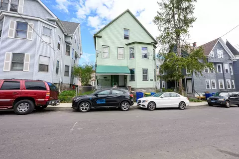 10 Pearl St, Waterbury, CT 06704