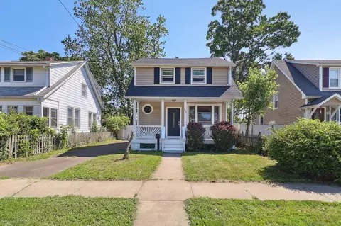 283 Third Ave, West Haven, CT 06516