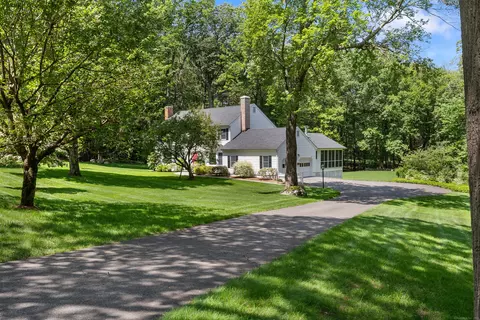 78 Carriage Rd, Wilton, CT 06897