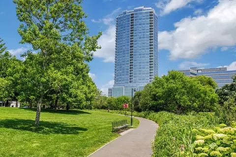1 Broad St #15A, Stamford, CT 06901