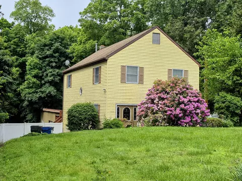 148 Westville Avenue Ext # A, Danbury, CT 06811