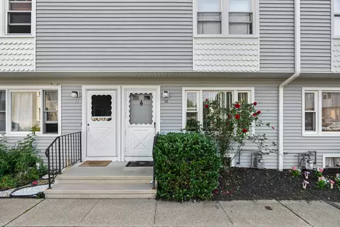 484 First Ave #12, West Haven, CT 06516