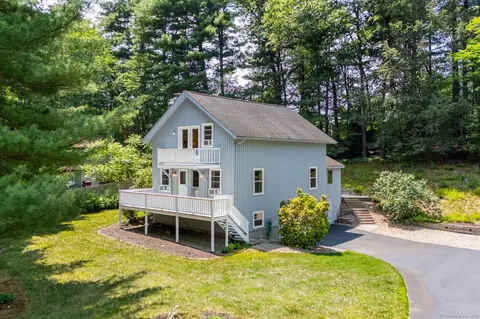 5 Hemlock Notch St, Unionville, CT 06085