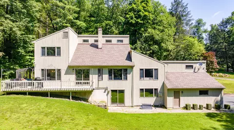 114 Peak Mountain Dr, East Granby, CT 06026