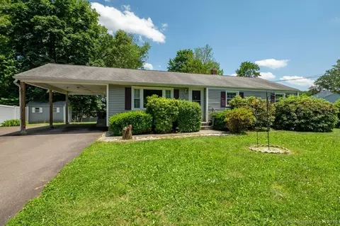 140 Hilltop Rd, Plainville, CT 06062