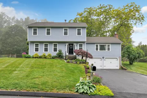 31 Stable Ridge Rd, Monroe, CT 06468