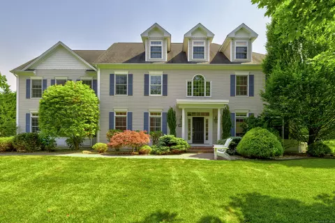 265 Landons Way, Guilford, CT 06437