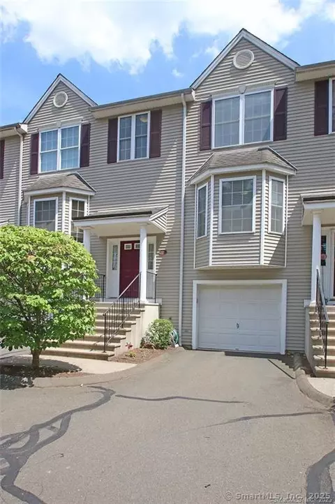 157 Leeder Hill Dr #104, Hamden, CT 06517