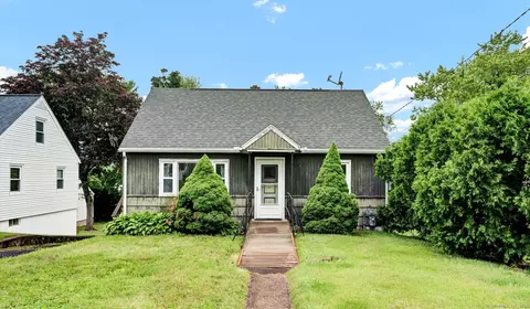 30 Clearview Ave, Meriden, CT 06450