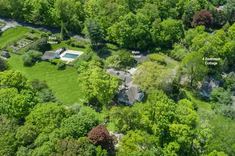 182 Bennetts Farm Rd, Ridgefield, CT 06877