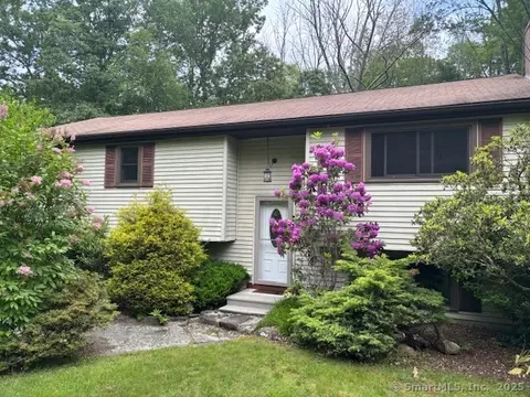 56 Cedar Swamp Rd, Mansfield, CT 06268