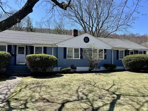 270 Spencer St, Naugatuck, CT 06770