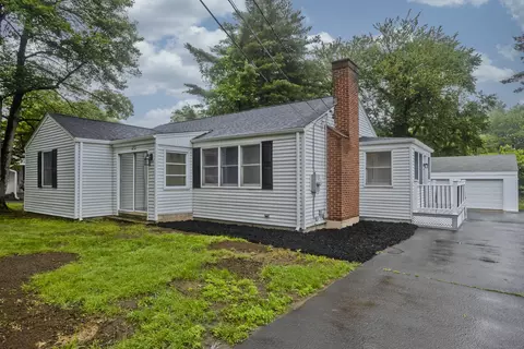 782 Matianuck Ave, Windsor, CT 06095