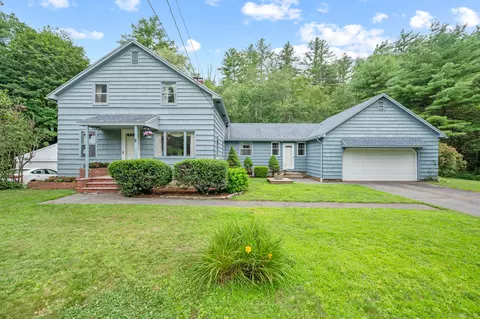 8 Park St, Stafford Springs, CT 06076