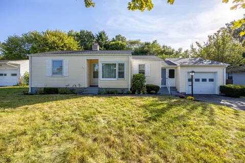 68 Mapleridge Dr, Waterbury, CT 06705