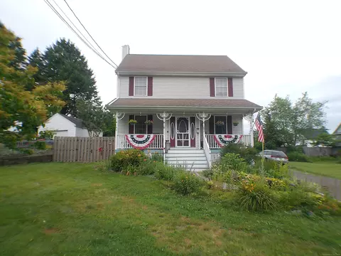 80 Russell St, Middletown, CT 06457
