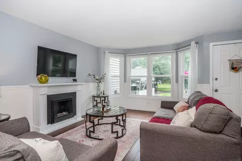 34 Rushford Meade #34, Granby, CT 06035