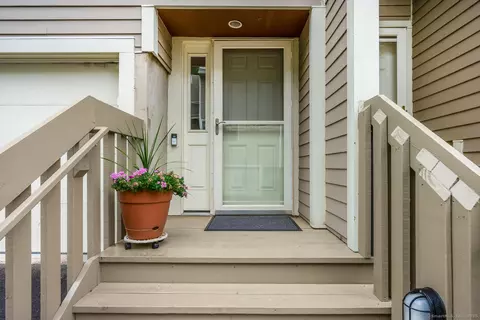 53 Sunrise Hill Rd #53, Norwalk, CT 06851