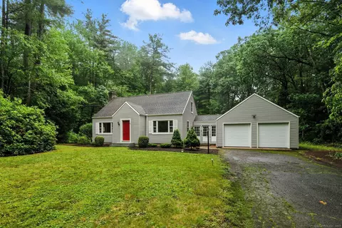 79 Moravia Rd, Avon, CT 06001
