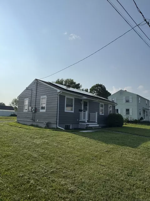 280 Fairview Dr, Berlin, CT 06037