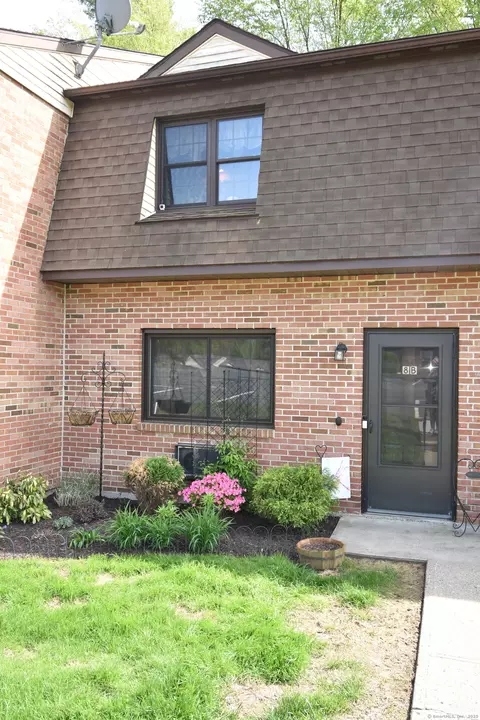 143 Pine Hill Rd #8B, Thomaston, CT 06787