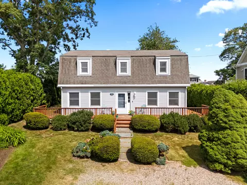 23 Ridge Rd, Groton, CT 06340