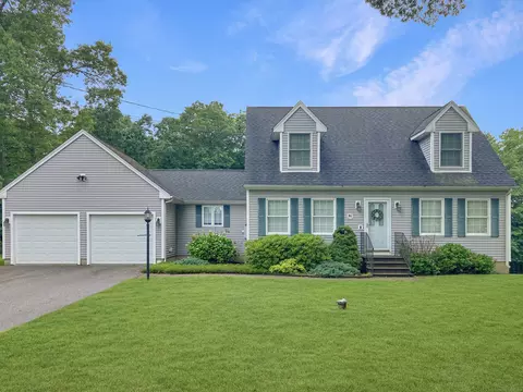 65 Anna Maria Ln, Windham, CT 06280