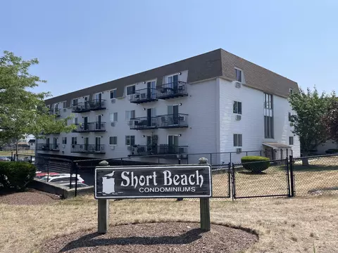115 Short Beach Rd #305, Stratford, CT 06615