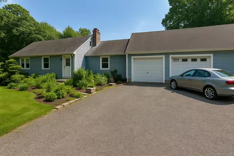65 Williams Rd, Colchester, CT 06415