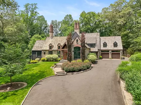 3090 High Ridge Rd, Stamford, CT 06903