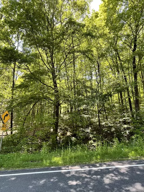 710 Smithfield Rd, Millerton, NY 12546