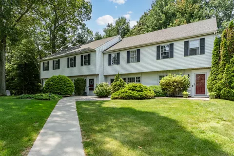 2 Brantwood Dr #2, Madison, CT 06443