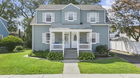 19 Plymouth Ave, Norwalk, CT 06851
