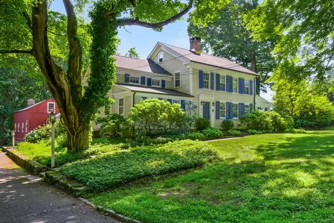 300 Ridgefield Rd, Wilton, CT 06897