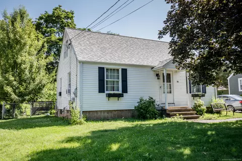 36 Pond Hill Rd, Wallingford, CT 06492