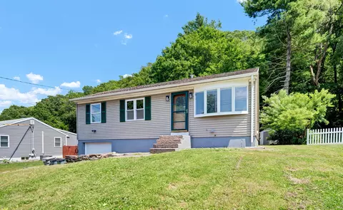 148 Borrmann Rd, East Haven, CT 06512