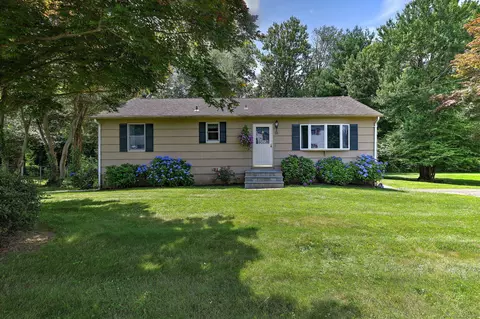 55 Mary Ellen Dr, Milford, CT 06460