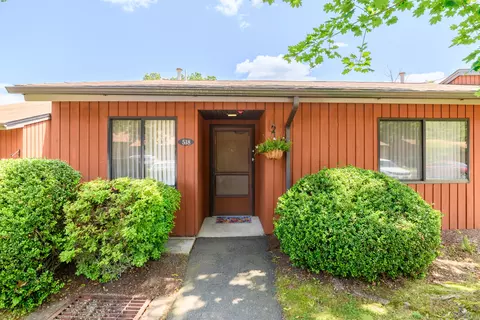 518 Asbury Rdg #518, Shelton, CT 06484