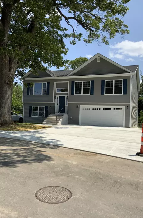 175 Rockdale Rd, West Haven, CT 06516